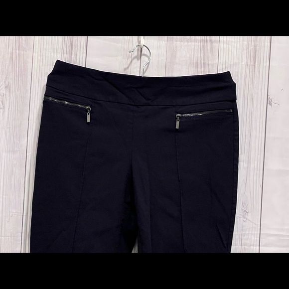 STYLE & CO womens stretchy dress pants/ size M short - Picture 3 of 4
